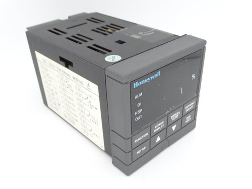 HONEYWELL DC300E-0-000-20-0000-0 PROCESS CONTROLLER