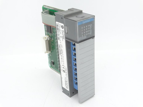 ALLEN BRADLEY 1746-OB16E SERIES B PLC MODULE