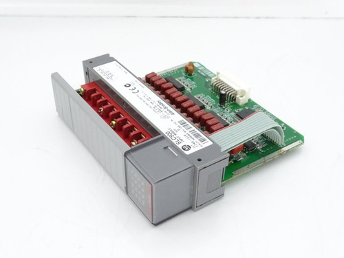 ALLEN BRADLEY 1746-IA16 SERIES D PLC MODULE