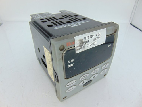 HONEYWELL DC2500-EE-0A00-100-00000-00-0 TEMPERATURE CONTROLLER