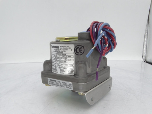 BARKSDALE D1H-A80SS SWITCH BARKSDALE D1H-A80SS SWITCH