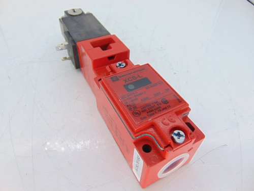 SCHNEIDER ELECTRIC XCS-L522B2 SWITCH