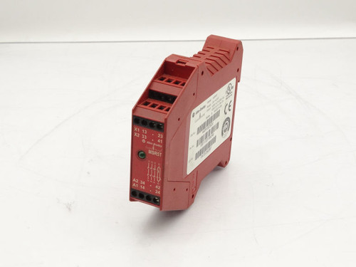 ALLEN BRADLEY 440R-B23020 Relay