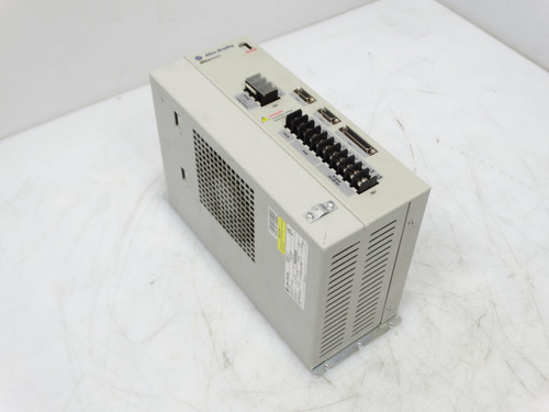 ALLEN BRADLEY 2098-DSD-HV050X SERVO DRIVE ALLEN BRADLEY 2098-DSD-HV050X SERVO DRIVE
