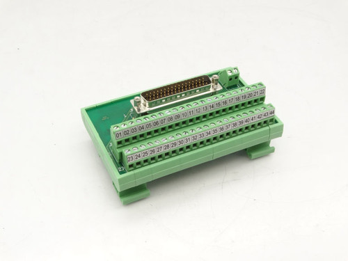 ALLEN BRADLEY 2090-U3BB-D44 PLC MODULE