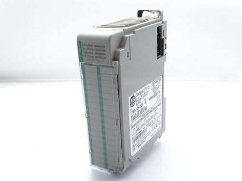 ALLEN BRADLEY 1769-OB32T PLC Module