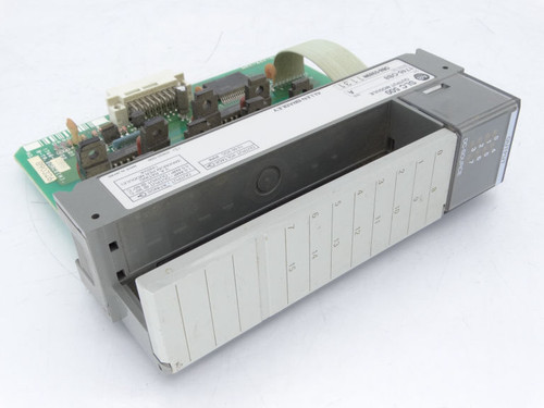 ALLEN BRADLEY 1746-OB8 PLC Module