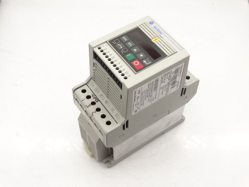 ALLEN BRADLEY 160-BA03NSF1P1 Drive