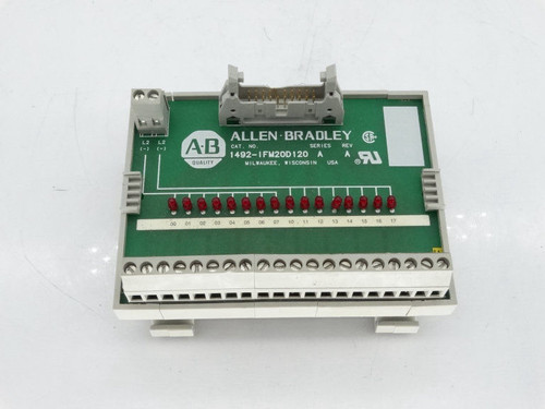 ALLEN BRADLEY 1492-IFM20D120 PLC Module