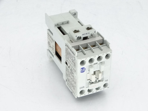 ALLEN BRADLEY 104-C09DJ22 Contactor