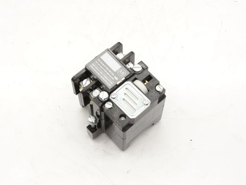 ALLEN BRADLEY 700-NT Relay