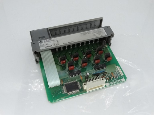 ALLEN BRADLEY 1746-OB8 SERIES A PLC MODULE