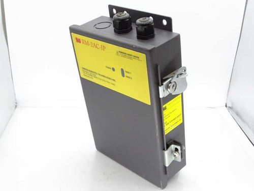 OMRON RM-2AC-IP PLC Module