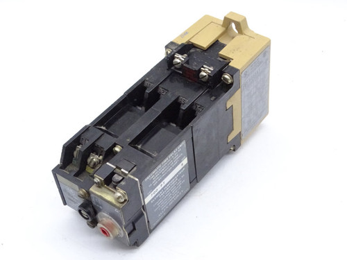 Allen Bradley 700-P000A1 Series B Relay