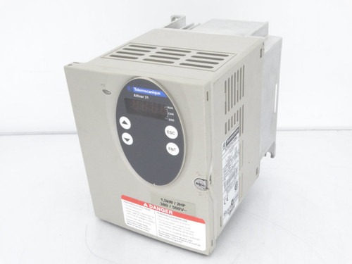 SCHNEIDER ELECTRIC ATV31HU15N4 DRIVE