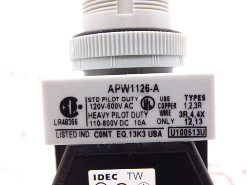 IDEC APW1126-A INDICATOR LIGHT