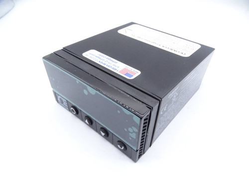 OMRON CNI833-AL PROCESS CONTROLLER