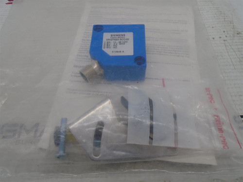 SIEMENS 3RG70233CC00 SENSOR