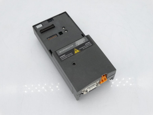 SIEMENS 6SE6400-1PB00-0AA0 PLC MODULE