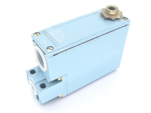 SCHNEIDER ELECTRIC XMJ-A091 SWITCH