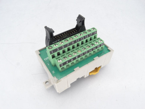 OMRON XW2B-20G4 Terminal Block