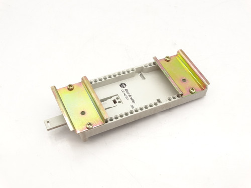 ALLEN BRADLEY 140-DC1 Mounting Bracket