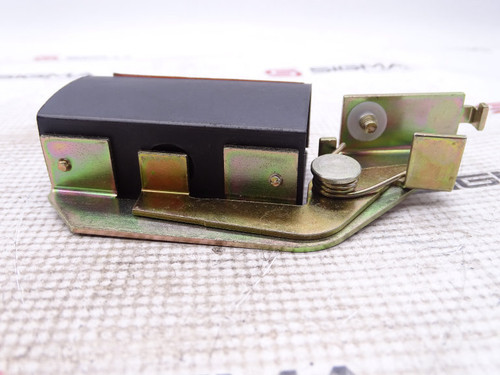 SQUARE D EK300-2 SWITCH