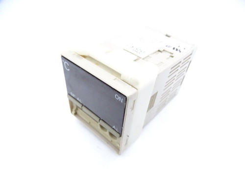 OMRON E5CS-R1P RELAY