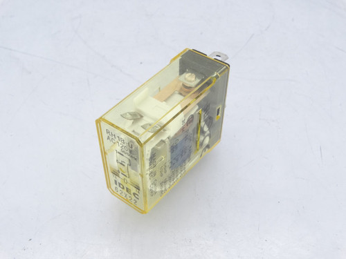 IDEC RH1B-UAC120V 10A Relay IDEC RH1B-UAC120V 10A Relay