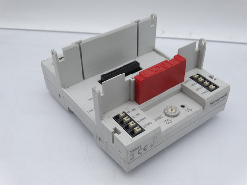 HONEYWELL XS823 PLC MODULE