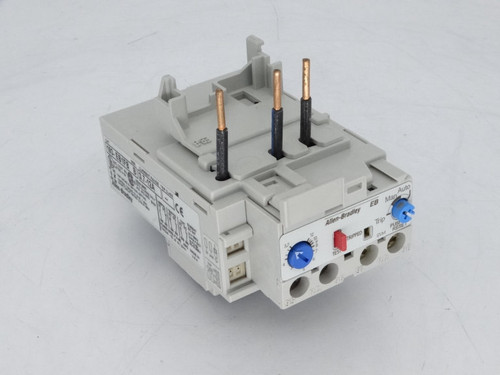 ALLEN BRADLEY 193-EB1FB SERIES B RELAY