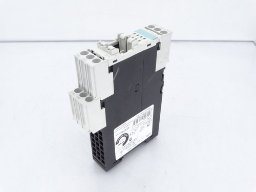 SIEMENS 3RK3321-1AA10 PLC MODULE