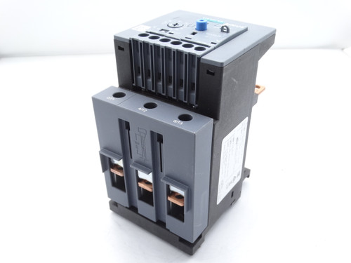 SIEMENS 3RB3046-2XB0 RELAY