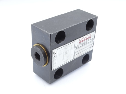 MOOG XEB11565-002-21 VALVE