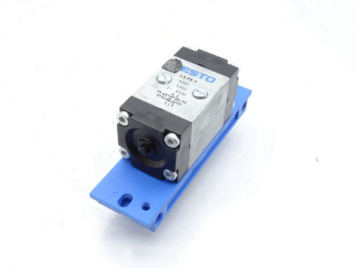 FESTO J-5-PK-3 Valves Used