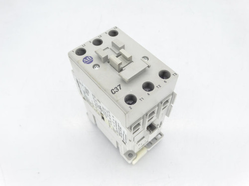 ALLEN BRADLEY 100-C37D00 Contactor
