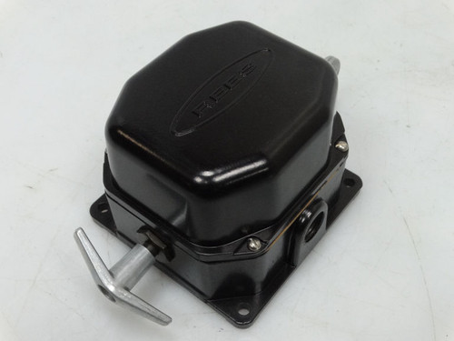 REES 04944-000 Switch