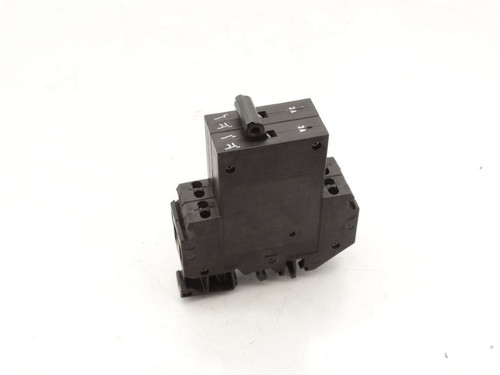 PHOENIX CONTACT TMC 2 M1 120 3,0A Circuit Breaker