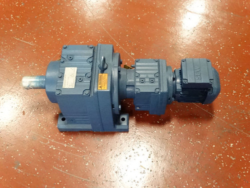 SEW EURODRIVE R87R57DRS71S4 Motor