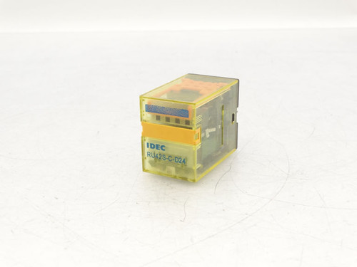 IDEC RU42S-C-D24 3A Relay