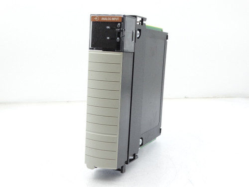 ALLEN BRADLEY 1756-IF16 PLC Module (127225110 - New in Box)