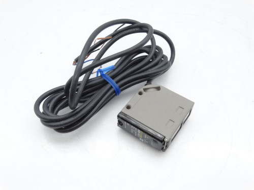 OMRON E3S-CL1-2M SENSOR