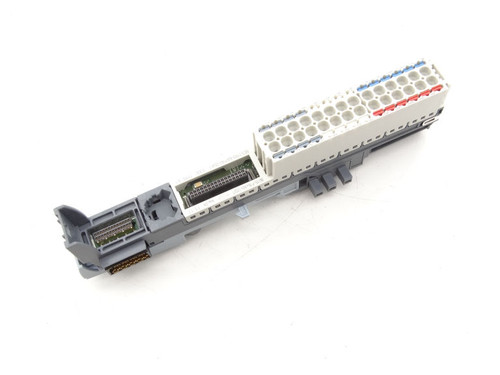 SIEMENS 6ES7193-6BP40-0DA1 Terminal Block