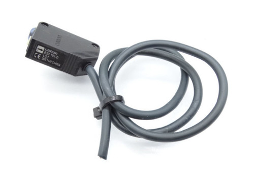 OMRON E3Z-T81-D Sensor