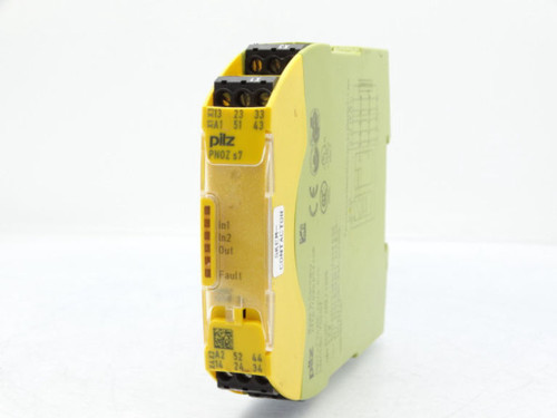 PILZ PNOZ S7 24VDC 4 N/O 1 N/C Relay