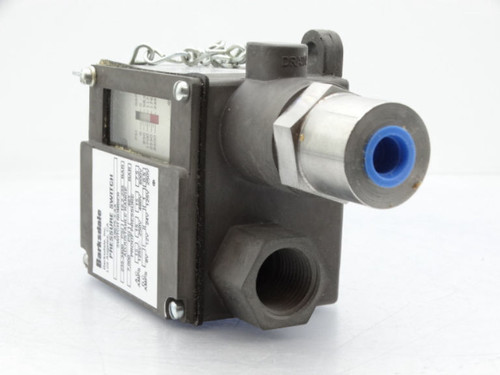 BARKSDALE A9675-3-AA Switch