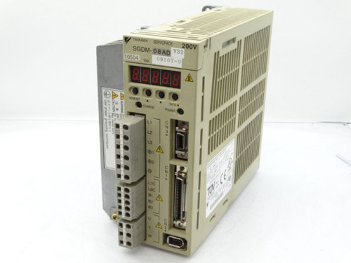 YASKAWA ELECTRIC SGDM-08ADY32 Servo Drive