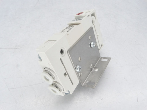 SMC VQ1000-FPG-C4C4-F   Valve