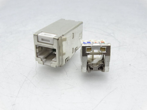 PANDUIT CJS688TGWHY Connector