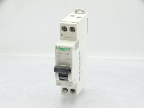 SCHNEIDER ELECTRIC A9N21545 Circuit Breaker